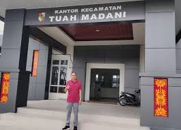 Kantor Camat Tuah Madani Pekanbaru: Alamat & Layanan Lengkap