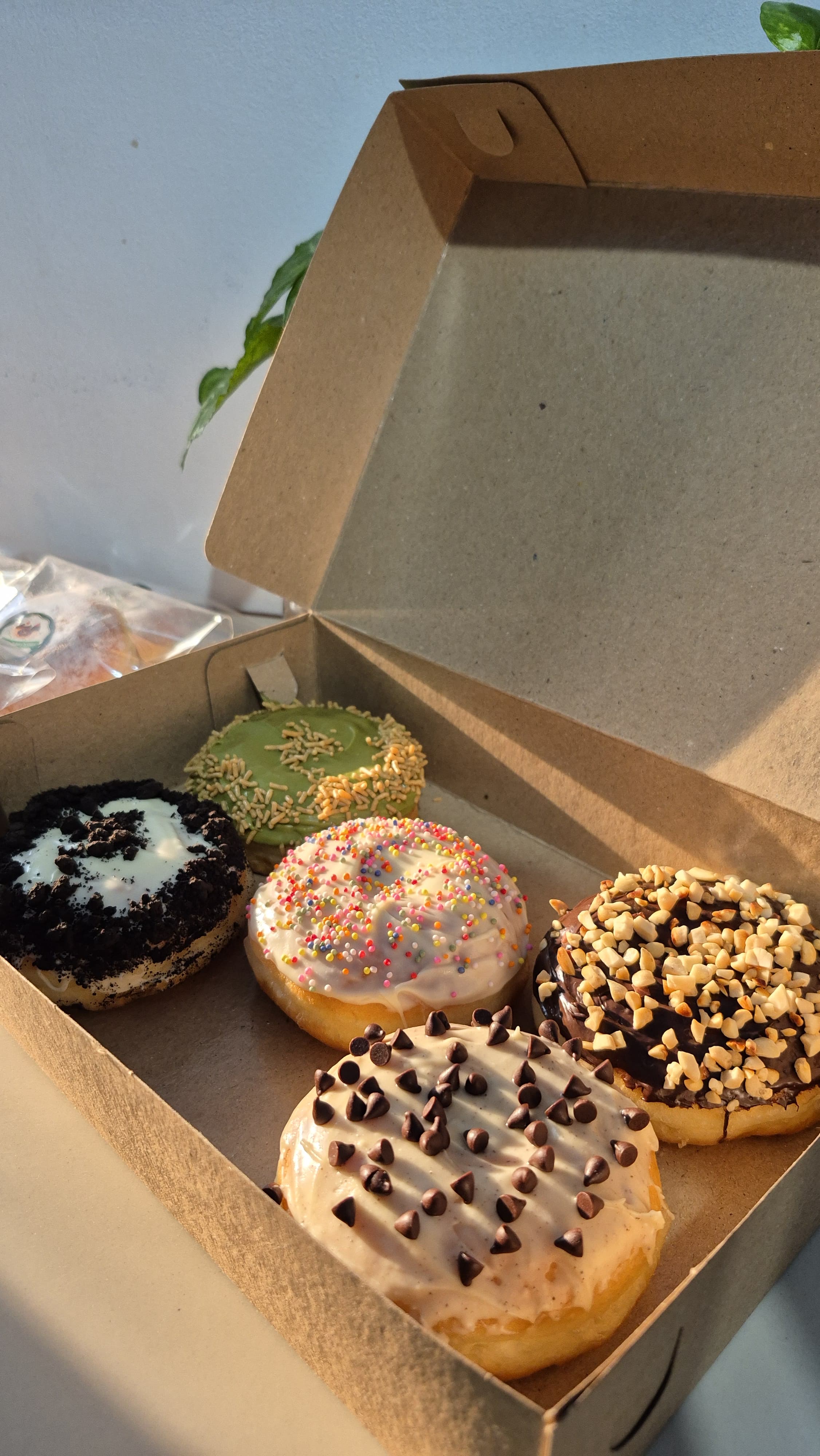 Donat Lezat Aneka Toping - Rahma Cake