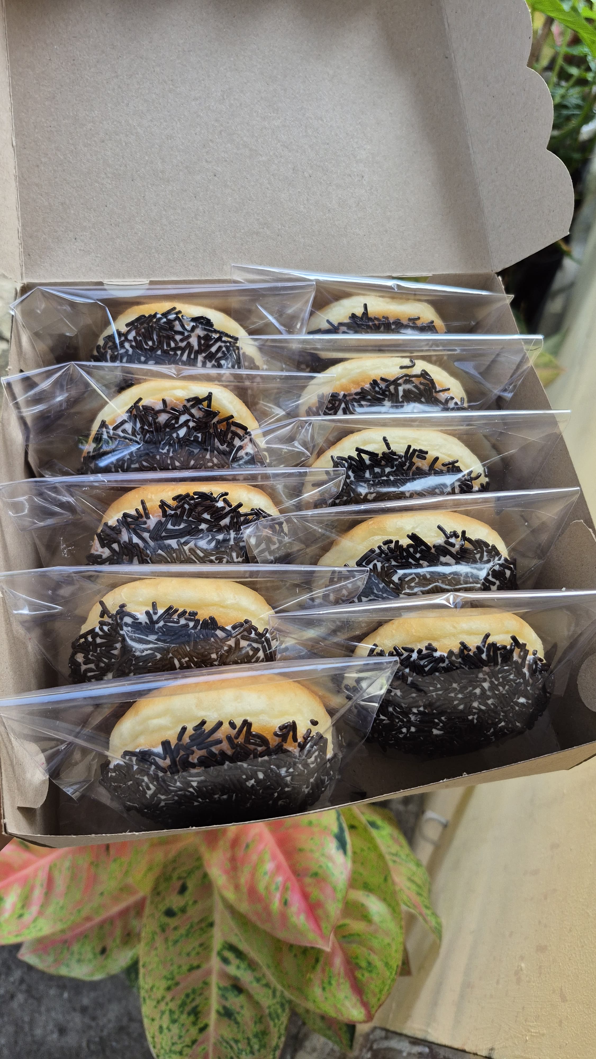 Donat Meses & Keju Rahma Cake