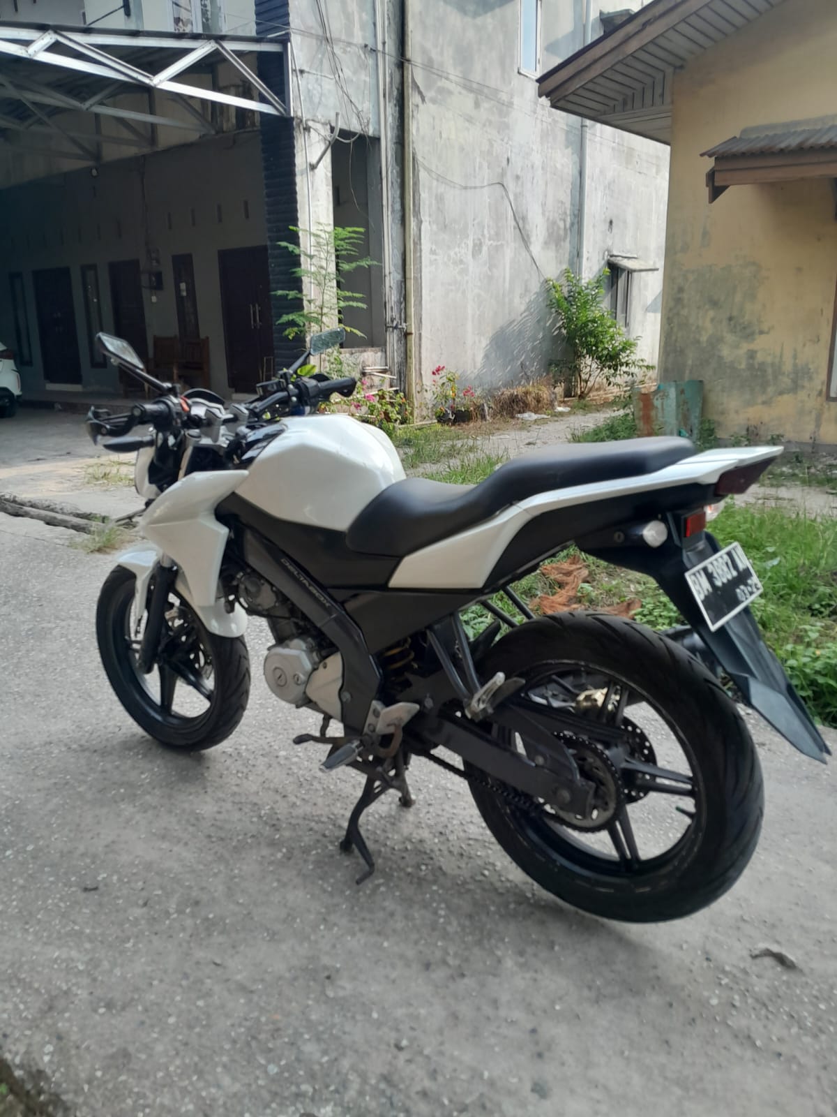 DIjual cepat Yamaha vixion 2014 - PEKANBARU