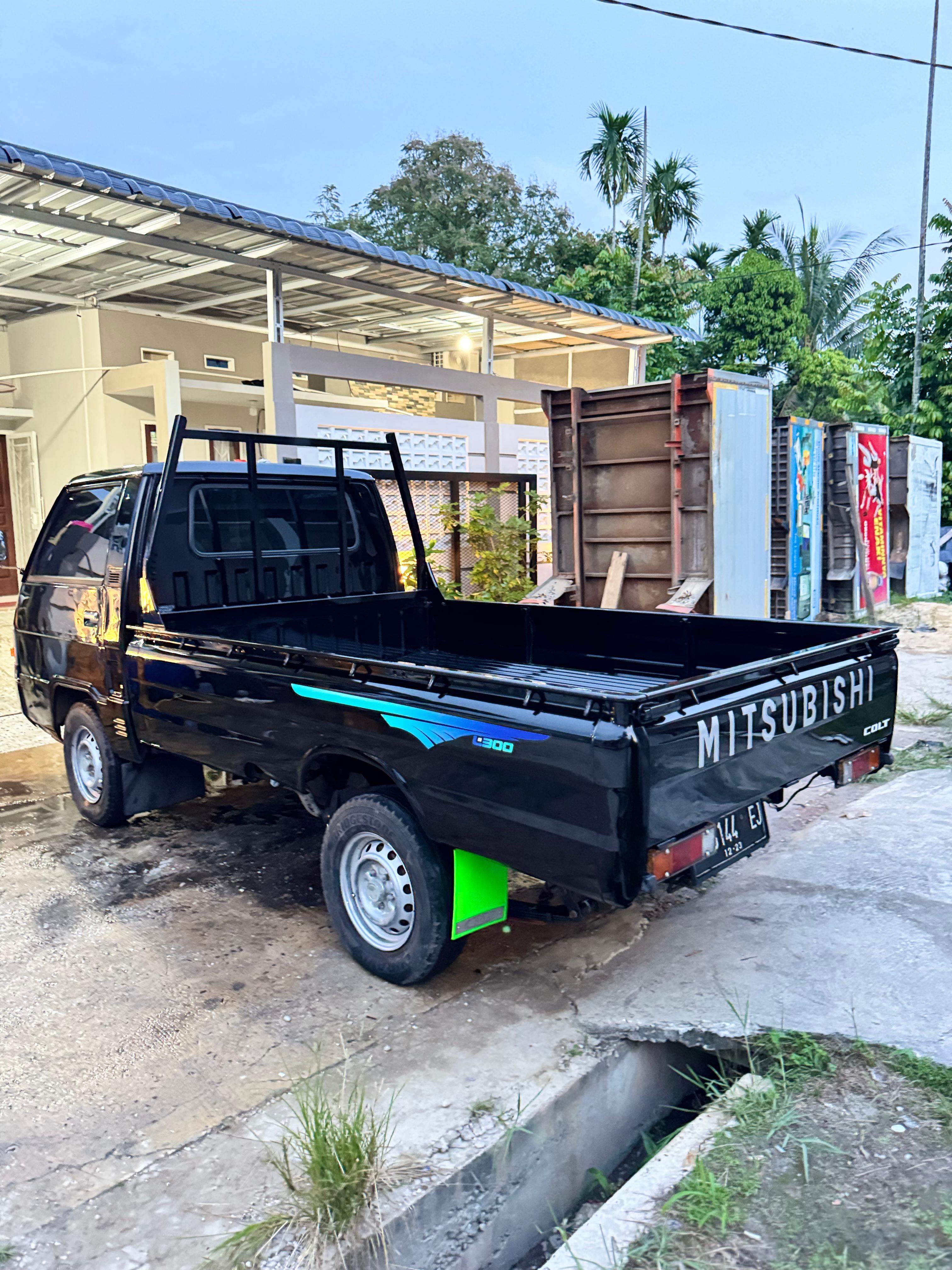 Mitsubishi L300 Tahun 2013 Pekanbaru