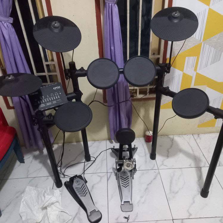 drum yamaha DTX 452K