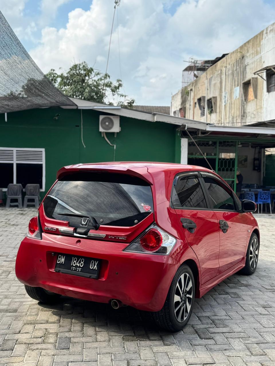 Honda Brio E 1.2 AT 2015 – Matic Irit, Stylish, Siap Pakai! Harga Nego - Pekanbaru