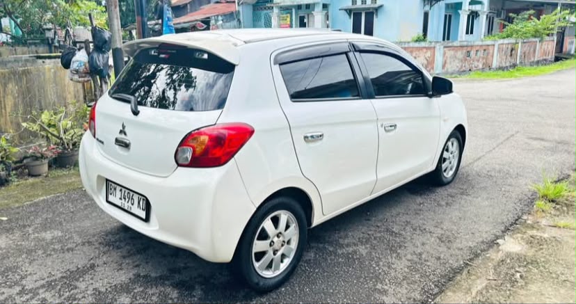 JUAL MOBIL MITSUBISHI MIRAGE 2013 - PEKANBARU
