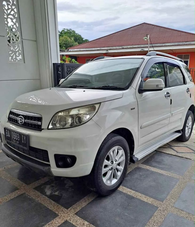 JUAL MOBIL DAIHATSU TERIOS TX 2011 - PEKANBARU